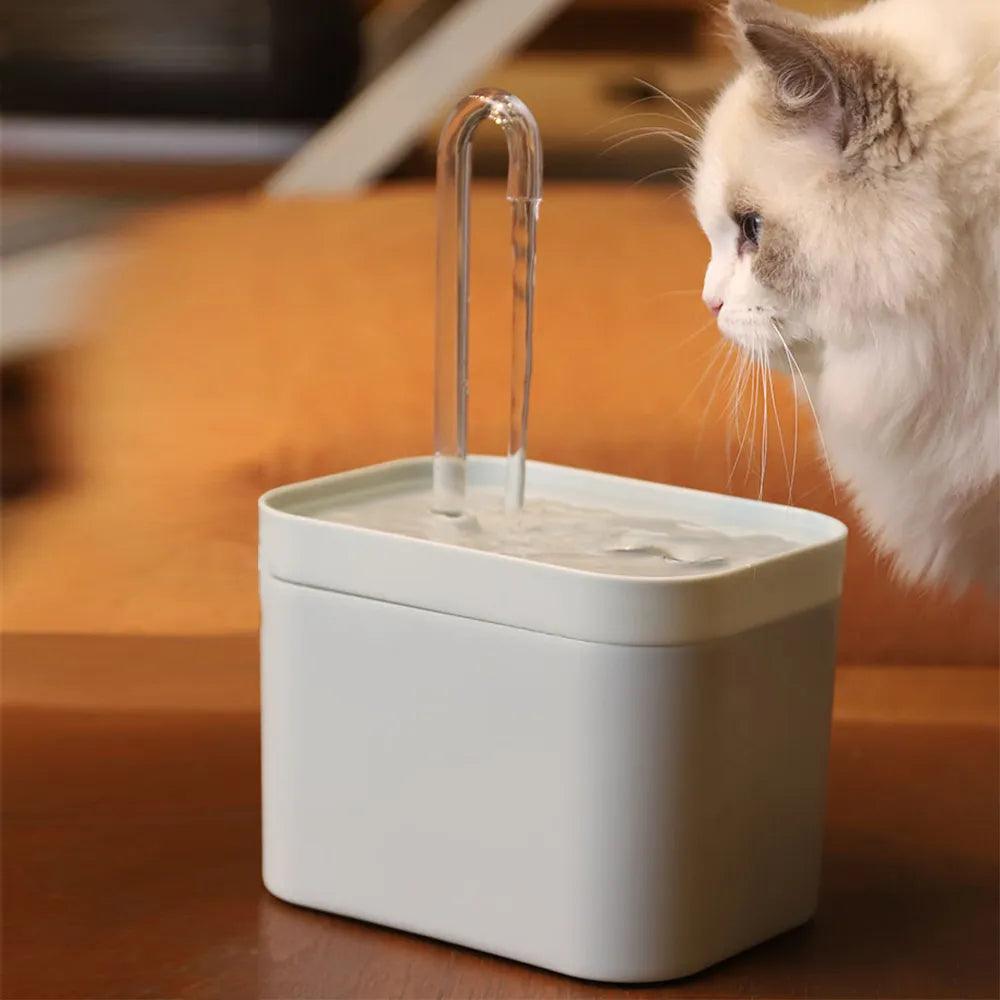 Fonte de água ultra silenciosa para gatos, com filtro inteligente de recirculação de 1,5 L - Universo Mix